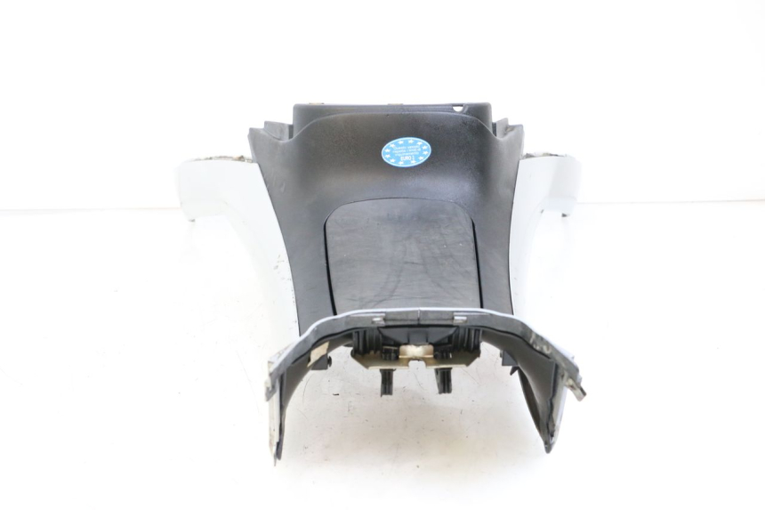 photo de MIDDLE FLOOR PANEL PIAGGIO MP3 125 (2006 - 2014) - Checked used part