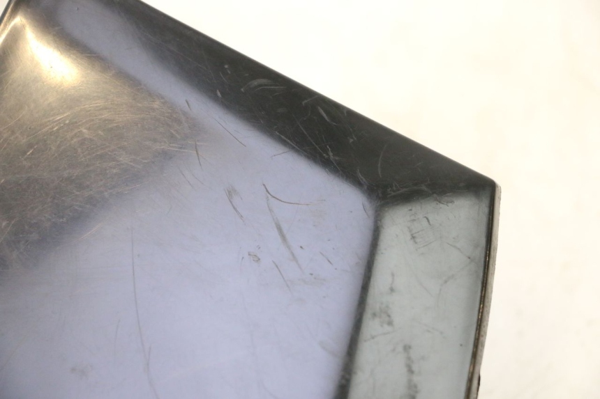 photo de FOOTREST JUNCTION PIAGGIO MP3 500 (2011 - 2015) - Technical close-up