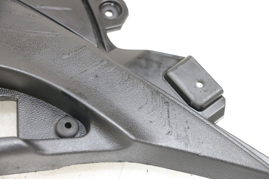 photo de MIDDLE FLOOR PANEL PIAGGIO NEW TYPHOON 50 (2018 - 2021) - Markings and original references