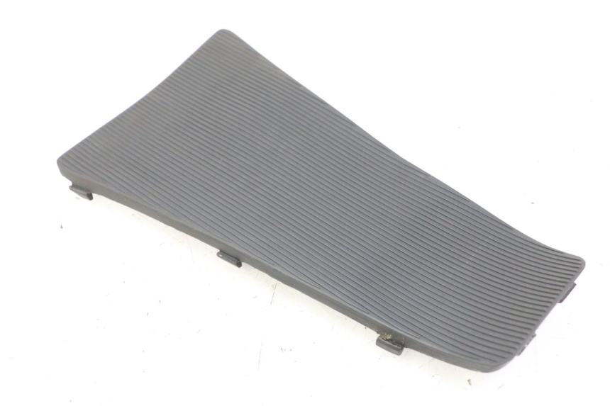 photo de MIDDLE FLOOR PANEL PIAGGIO VESPA LX IE 125 (2010 - 2012) - Main view