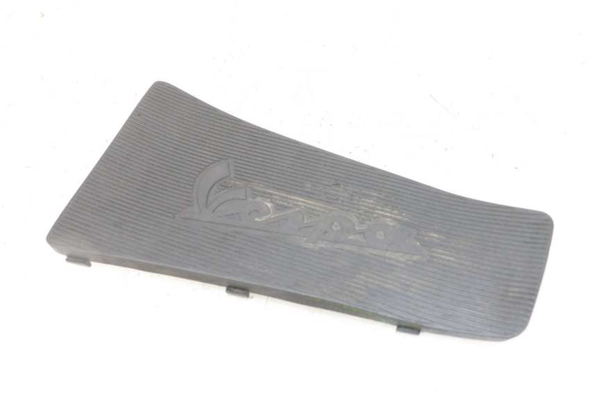 photo de FOOTREST JUNCTION PIAGGIO VESPA S 2T 50 (2007 - 2014) - Main view