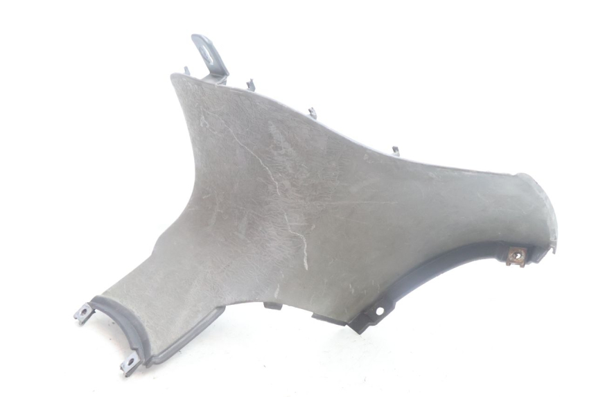 photo de MIDDLE FLOOR PANEL APRILIA SCARABEO GT 125 (1999 - 2007) - Alternative perspective