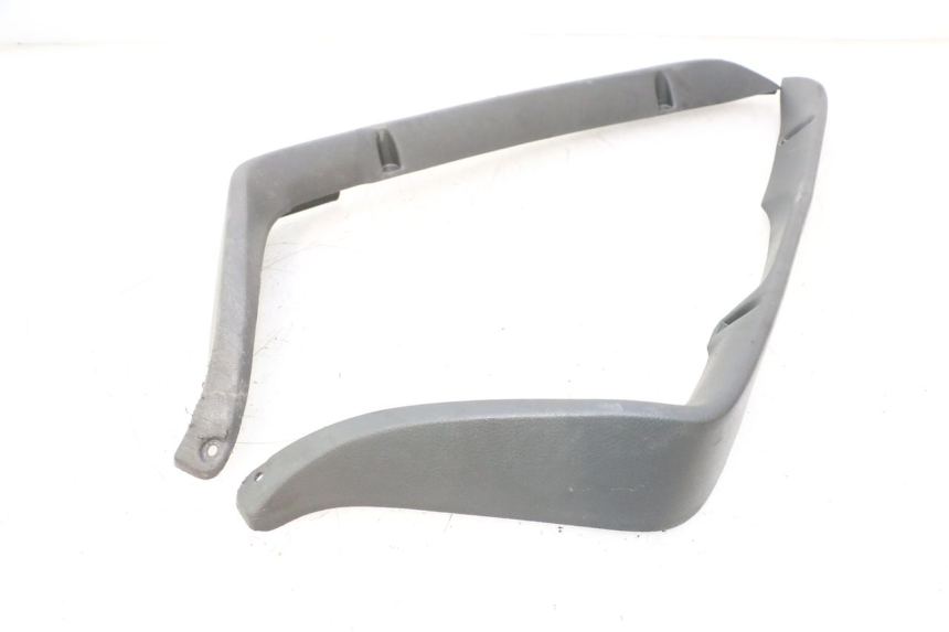 photo de MIDDLE FLOOR PANEL HONDA ST PAN EUROPEAN 1100 (1990 - 2002) - Alternative perspective