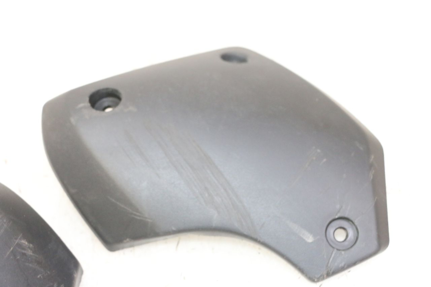 photo de MIDDLE FLOOR PANEL PEUGEOT STREETZONE I NAKED 2T 50 (2018 - 2020) - Alternative perspective