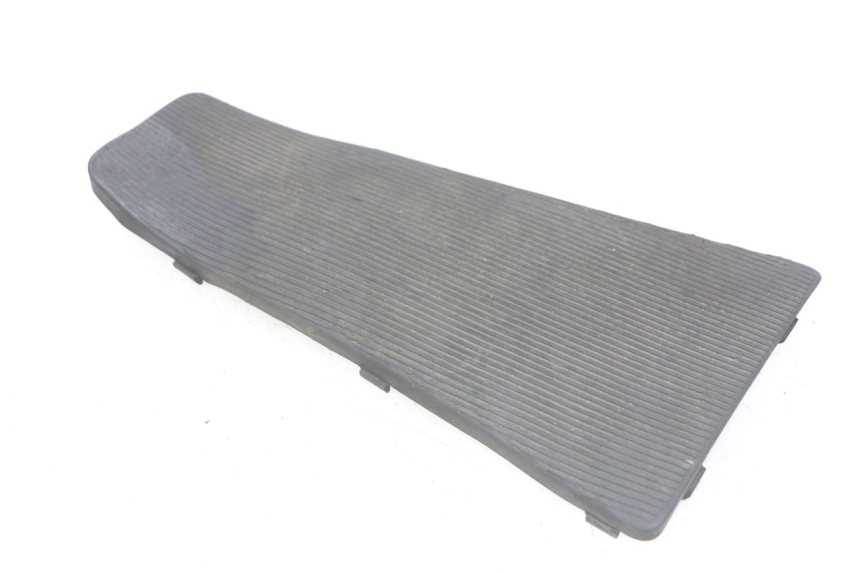 photo de FOOTREST JUNCTION PIAGGIO VESPA LX 2T 50 (2005 - 2013) - Main view