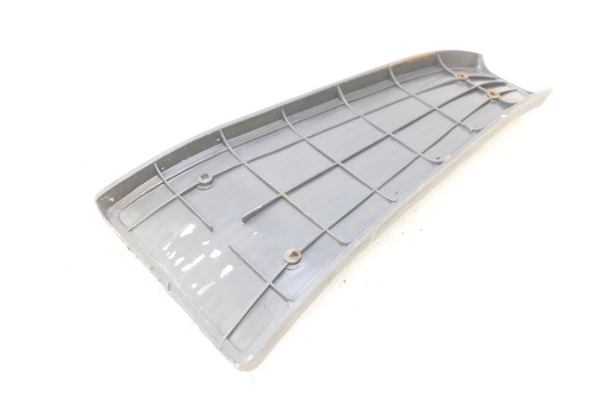 photo de MIDDLE FLOOR PANEL PIAGGIO VESPA PK FL 2T 50 (1990 - 1996) - Zoom on usage condition