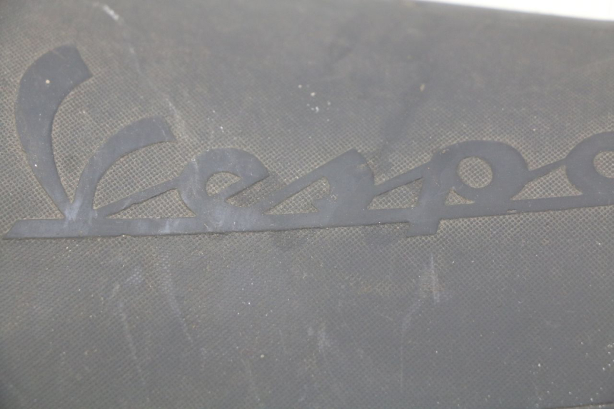 photo de FOOTREST JUNCTION PIAGGIO VESPA PRIMAVERA 2T 50 (2013 - 2018) - Technical close-up