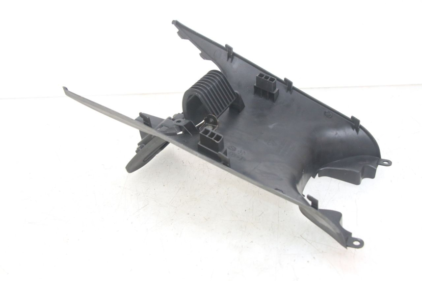 photo de MIDDLE FLOOR PANEL KYMCO X-CITING XCITING 400 (2014 - 2018) - Zoom on usage condition