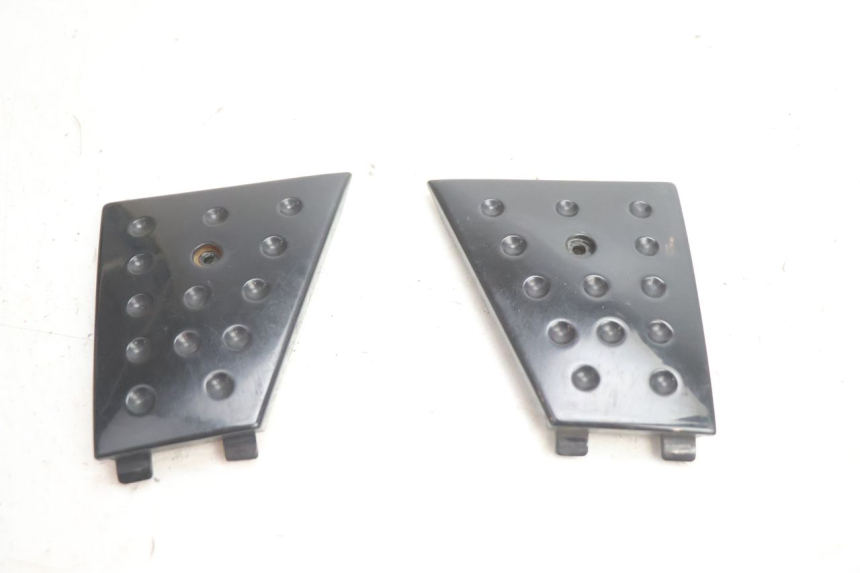 photo de MIDDLE FLOOR PANEL PIAGGIO X8 STREET 125 (2006 - 2007) - Main view