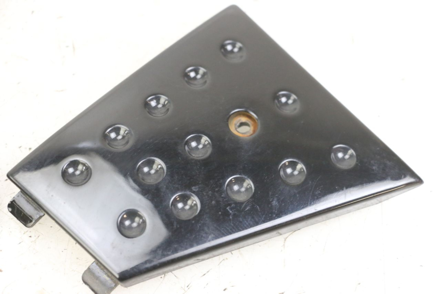 photo de FOOTREST JUNCTION PIAGGIO XEVO - X EVO 125 (2007 - 2017) - Zoom on usage condition