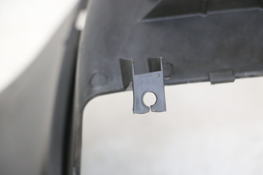 photo de MIDDLE FLOOR PANEL YAMAHA YP MAJESTY 125 (2007 - 2010) - Product overview