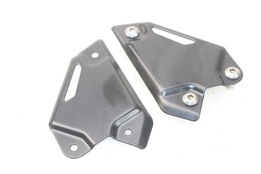 photo de MIDDLE FLOOR PANEL KAWASAKI Z Z900 900 (2017 - 2019) - Main view