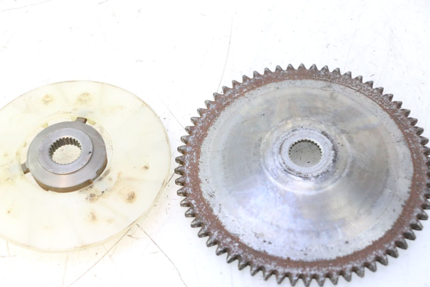 photo de VARIATOR PULLEY PLATE KYMCO AGILITY CITY 2T 50 (2008 - 2016) - Component detail