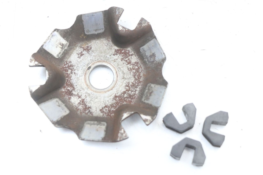 photo de VARIATOR BACK PLATE HONDA NHX LEAD 110 (2008 - 2010) - Main view