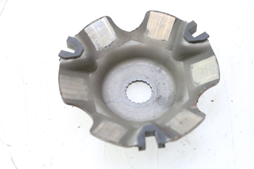 photo de VARIATOR BACK PLATE PIAGGIO TYPHOON 50 (2000 - 2009) - Component detail