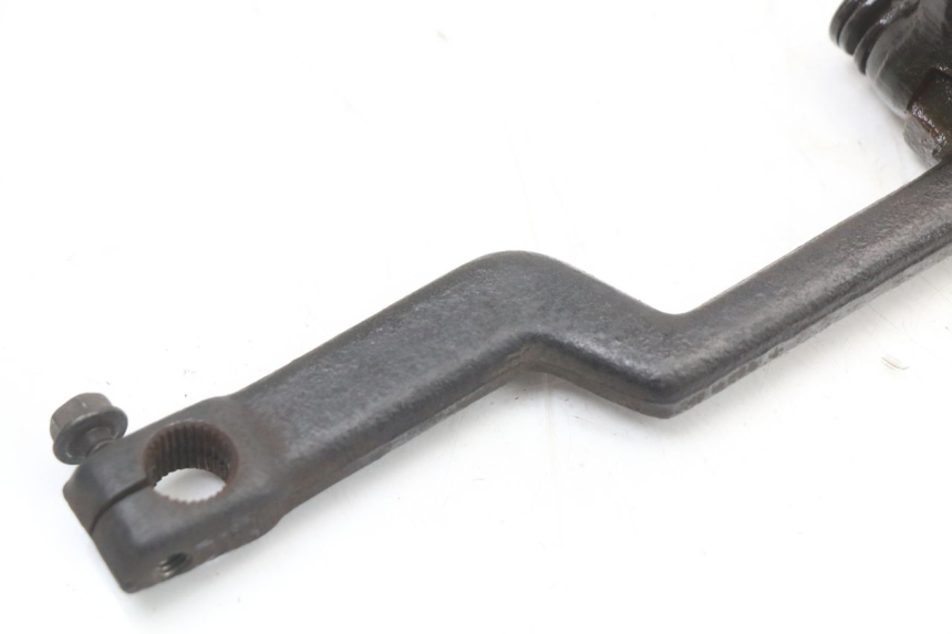 photo de KICK START KYMCO AGILITY CARRY 50 (2011 - 2020) - Zoom on usage condition