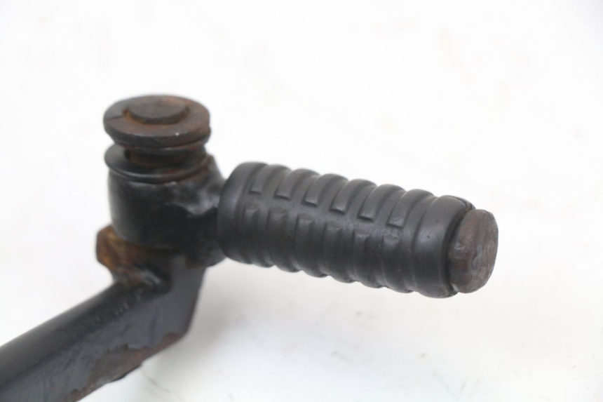 photo de KICK START APRILIA SR MOTARD 50 (2012 - 2018) - Fixing points details