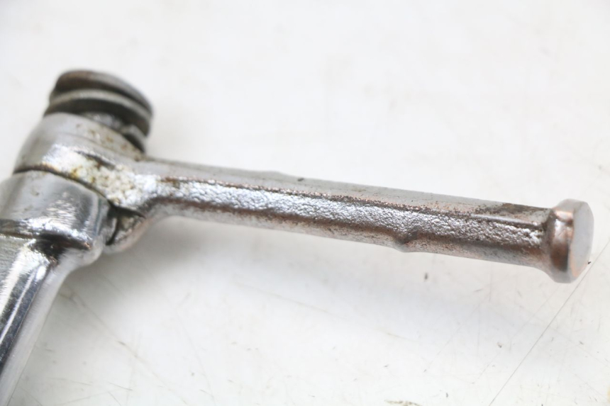 photo de KICK START KSR RACING DRIFT 140 - Technical close-up