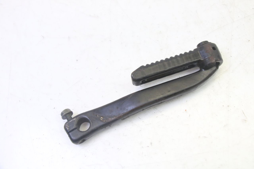 photo de KICK PEUGEOT KISBEE 4T 50 (2018 - 2022) - Main view