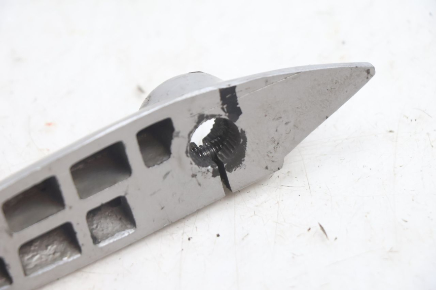 photo de KICK START RIDE SLASH 2T 50 (2012 - 2014) - Technical close-up