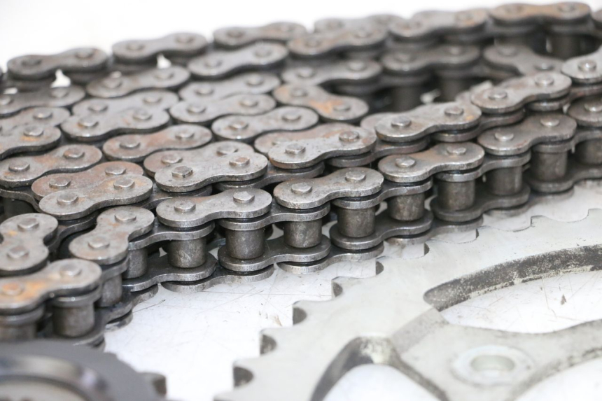 photo de CHAIN SPROCKET KIT YAMAHA FZ6 FAZER S2 600 (2007 - 2011) - Alternative perspective