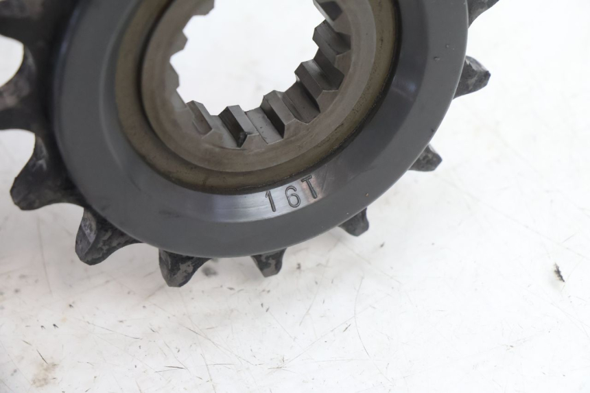 photo de CHAIN SPROCKET KIT YAMAHA FZ8 800 (2010 - 2016) - Technical close-up