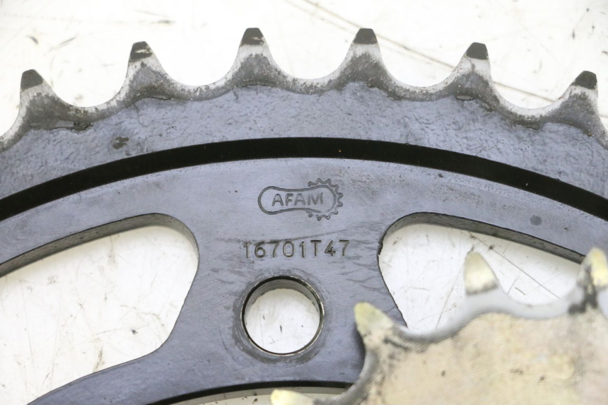 photo de CHAIN SPROCKET KIT KAWASAKI GPX F ZX750F 750 (1986 - 1990) - Zoom on usage condition