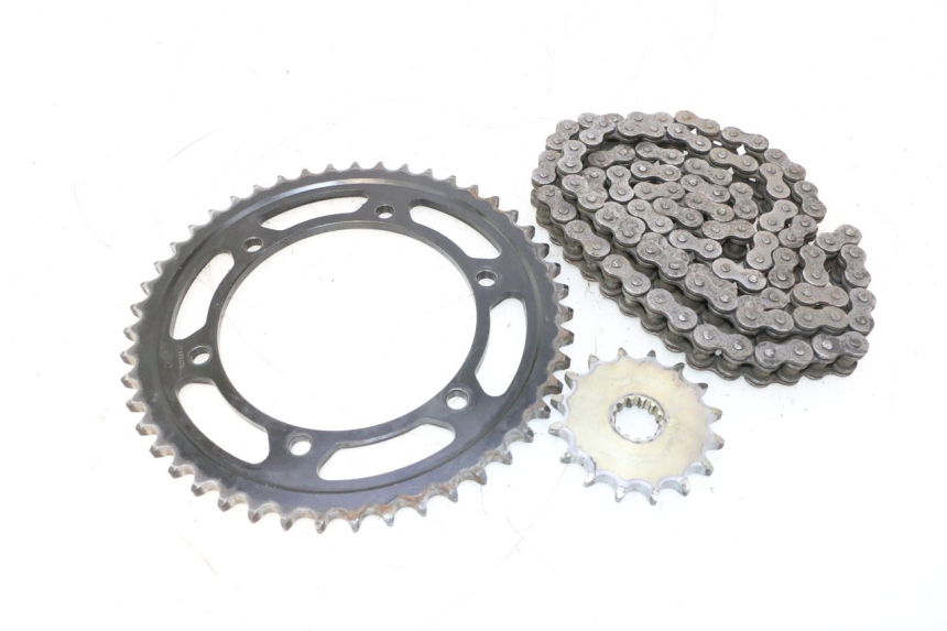 photo de CHAIN SPROCKET KIT KAWASAKI GPX F ZX750F 750 (1986 - 1990) - Fixing points details