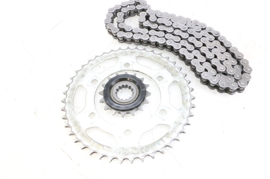 photo de CHAIN SPROCKET KIT YAMAHA MT-07 MT07 ABS 700 (2018 - 2020) - Alternative perspective