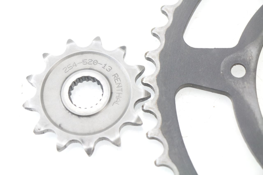 photo de CHAIN SPROCKET KIT SUZUKI RM-Z RMZ 250 (2010 - 2016) - Zoom on usage condition