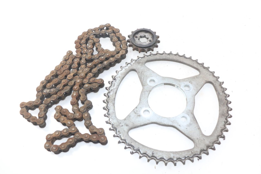 photo de CHAIN SPROCKET KIT SUZUKI RV VAN VAN 125 (2003 - 2008) - Alternative perspective