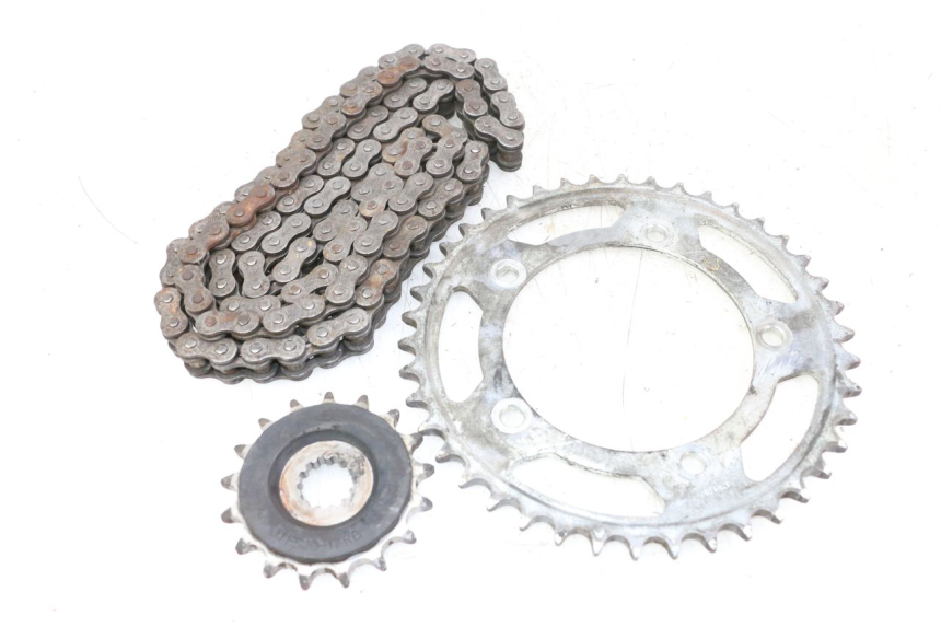 photo de CHAIN SPROCKET KIT SUZUKI GSR 750 (2011 - 2017) - Surface and material condition
