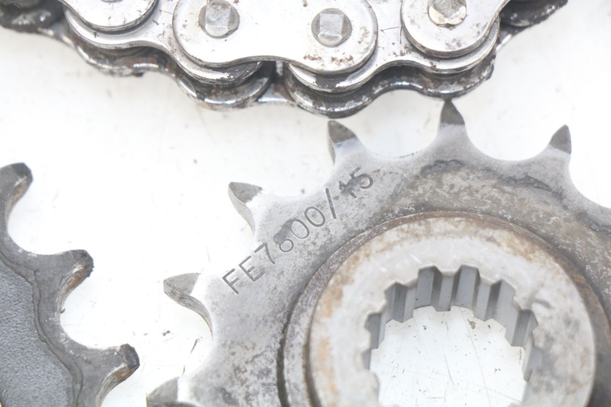 photo de CHAIN KIT KAWASAKI Z S 750 (2003 - 2006) - Alternative perspective