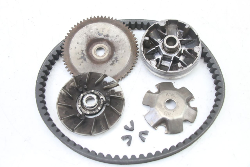 photo de CLUTCH VARIATOR KIT KYMCO AGILITY 4T 50 (2018 - 2022) - Surface and material condition