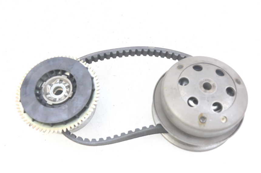 photo de CLUTCH VARIATOR KIT PIAGGIO VESPA LX 2T 50 (2005 - 2013) - Component detail