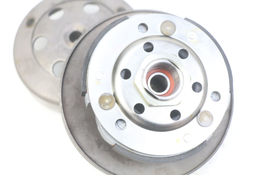 photo de CLUTCH VARIATOR KIT PIAGGIO VESPA LX 2T 50 (2005 - 2013) - Additional view of the item