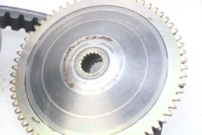 photo de CLUTCH VARIATOR KIT PIAGGIO VESPA LX 2T 50 (2005 - 2013) - Technical close-up