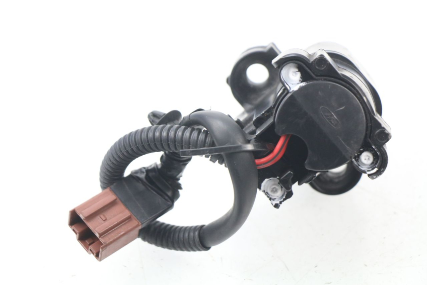 photo de LOCK SET KEY ECU HONDA CBR RR FIREBLADE 1000 (2006 - 2007) - Technical close-up