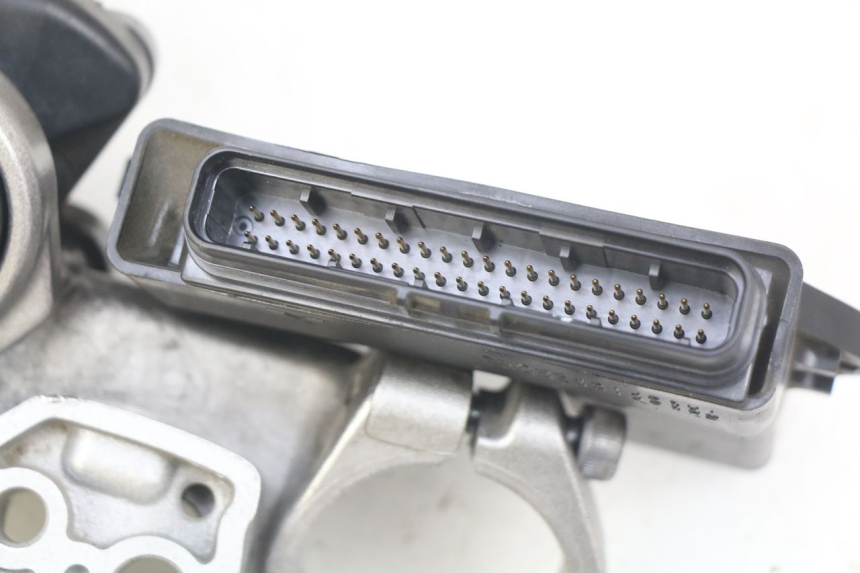 photo de LOCK KEY CDI IGNITION SWITCH KIT YAMAHA FJR ABS 1300 (2006 - 2012) - Additional view of the item