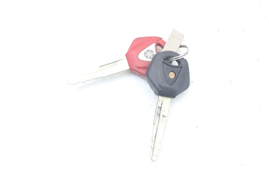 photo de LOCK KEY CDI IGNITION SWITCH KIT YAMAHA FJR ABS 1300 (2006 - 2012) - Detailed visual inspection