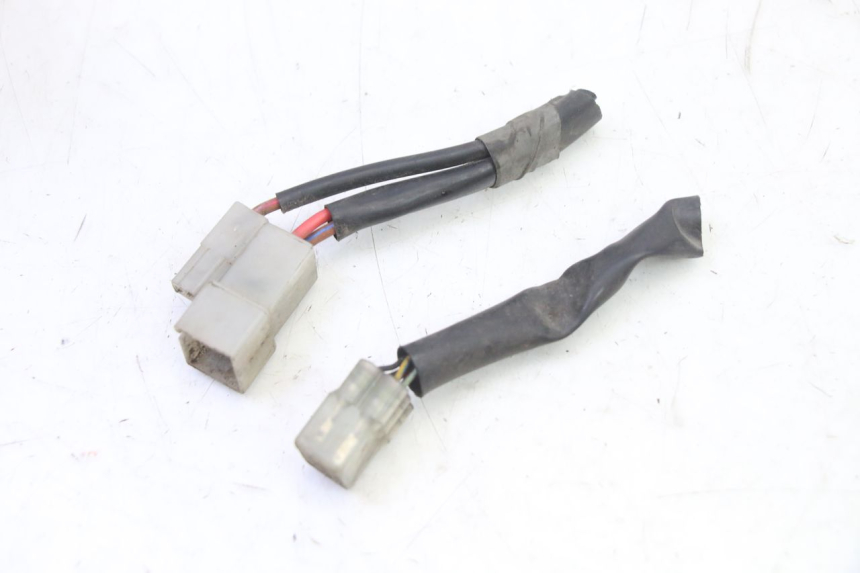 photo de LOCK KEY CDI IGNITION SWITCH KIT YAMAHA FJR ABS 1300 (2006 - 2012) - Surface and material condition