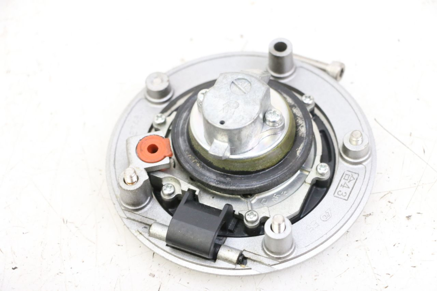 photo de LOCK SET KEY ECU SUZUKI GSR 750 (2011 - 2017) - Detailed visual inspection