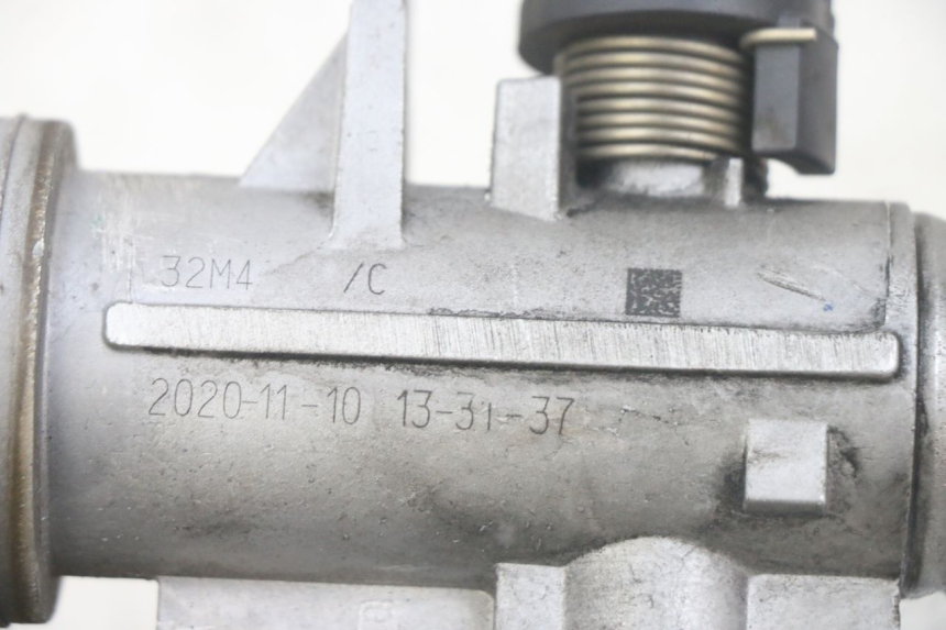 photo de LOCK SET KEY ECU PIAGGIO MP3 HPE 300 (2019 - 2026) - Zoom on usage condition