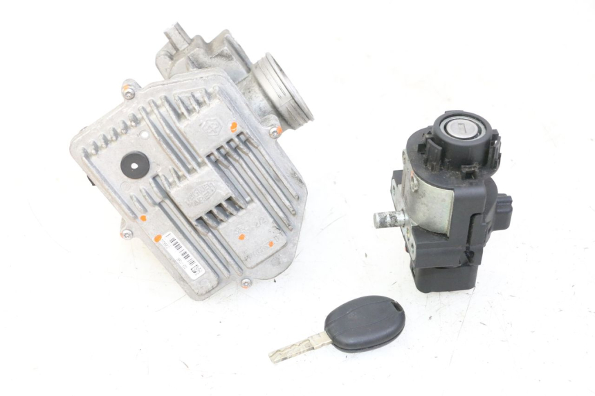 photo de LOCK SET KEY ECU PIAGGIO MP3 500 (2014 - 2017) - Main view