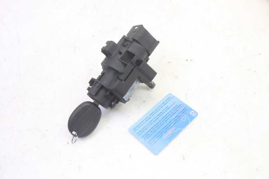 photo de LOCK SET KEY ECU PIAGGIO MP3 500 (2016 - 2018) - Surface and material condition