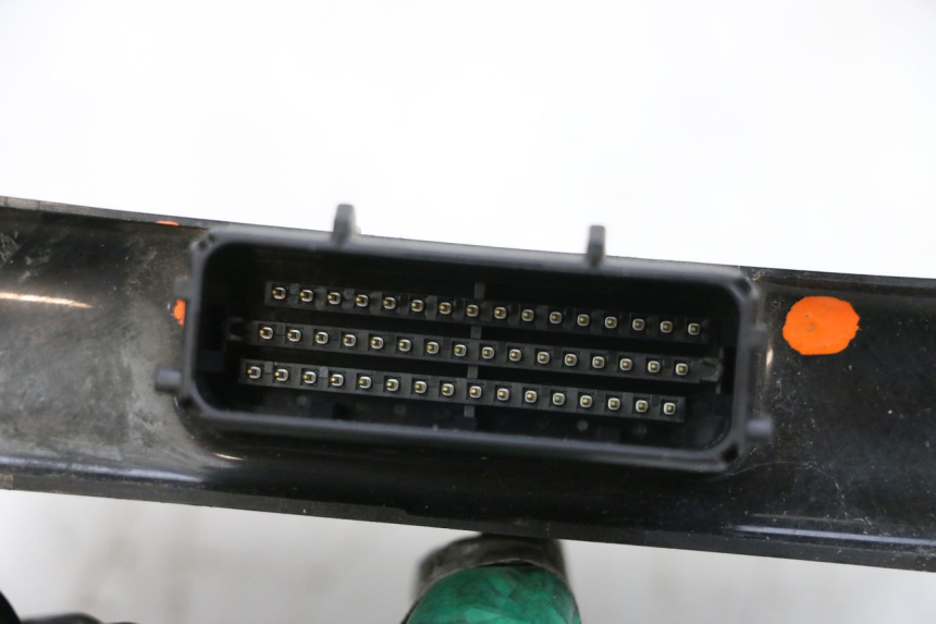 photo de LOCK SET KEY ECU YAMAHA MT-07 MT07 ABS 700 (2018 - 2020) - Supplementary product photo