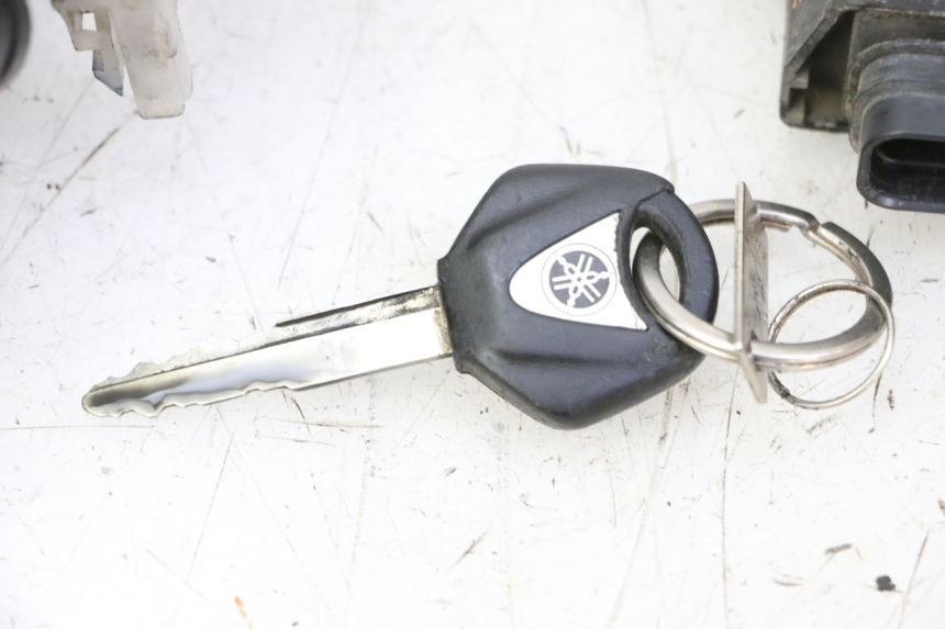 photo de LOCK SET KEY ECU YAMAHA TDM ABS 900 (2002 - 2014) - Component zoom