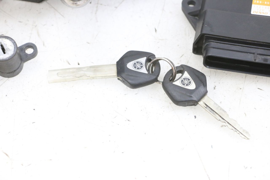 photo de LOCK KEY CDI IGNITION SWITCH KIT YAMAHA TDM ABS 900 (2002 - 2014) - Checked used part