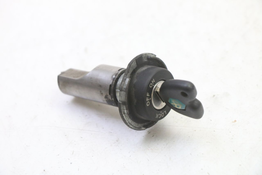 photo de LOCK KEY CDI IGNITION SWITCH KIT PIAGGIO X9 EVOLUTION 125 (2003 - 2007) - Additional view of the item
