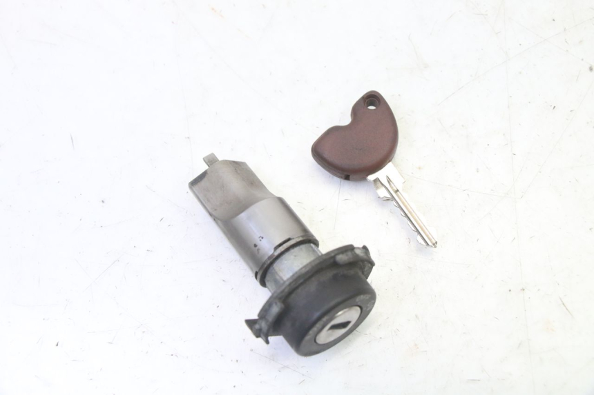 photo de LOCK KEY CDI IGNITION SWITCH KIT PIAGGIO X9 EVOLUTION 125 (2003 - 2007) - Component detail